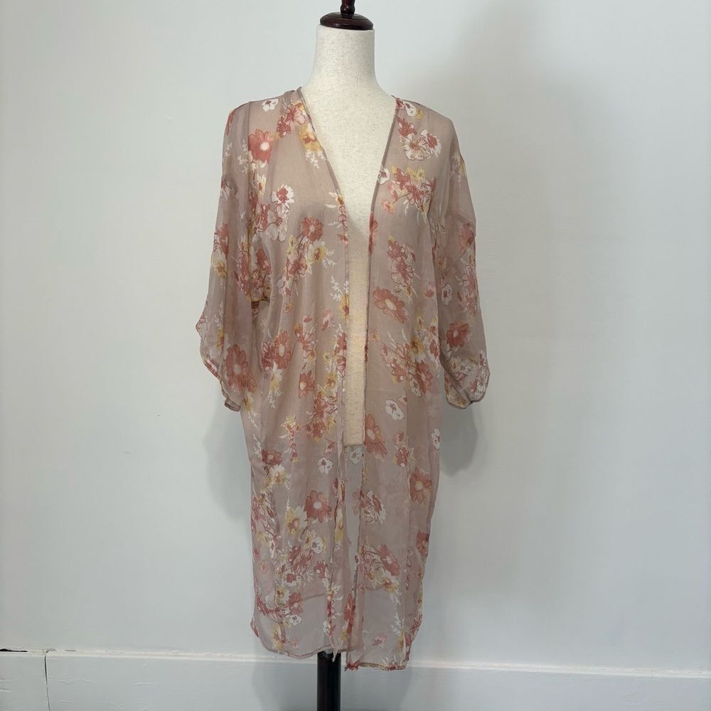 LC Lauren Conrad Pink Floral Kimono One Size